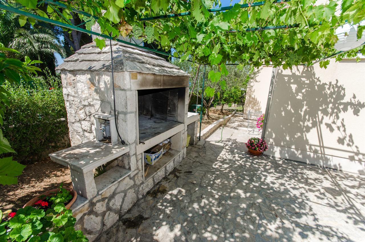 Apartments Maja Трогир Экстерьер фото