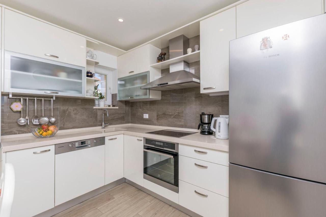 Apartments Maja Трогир Экстерьер фото